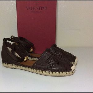(Re-posh) Authentic Valentino espadrilles, US11